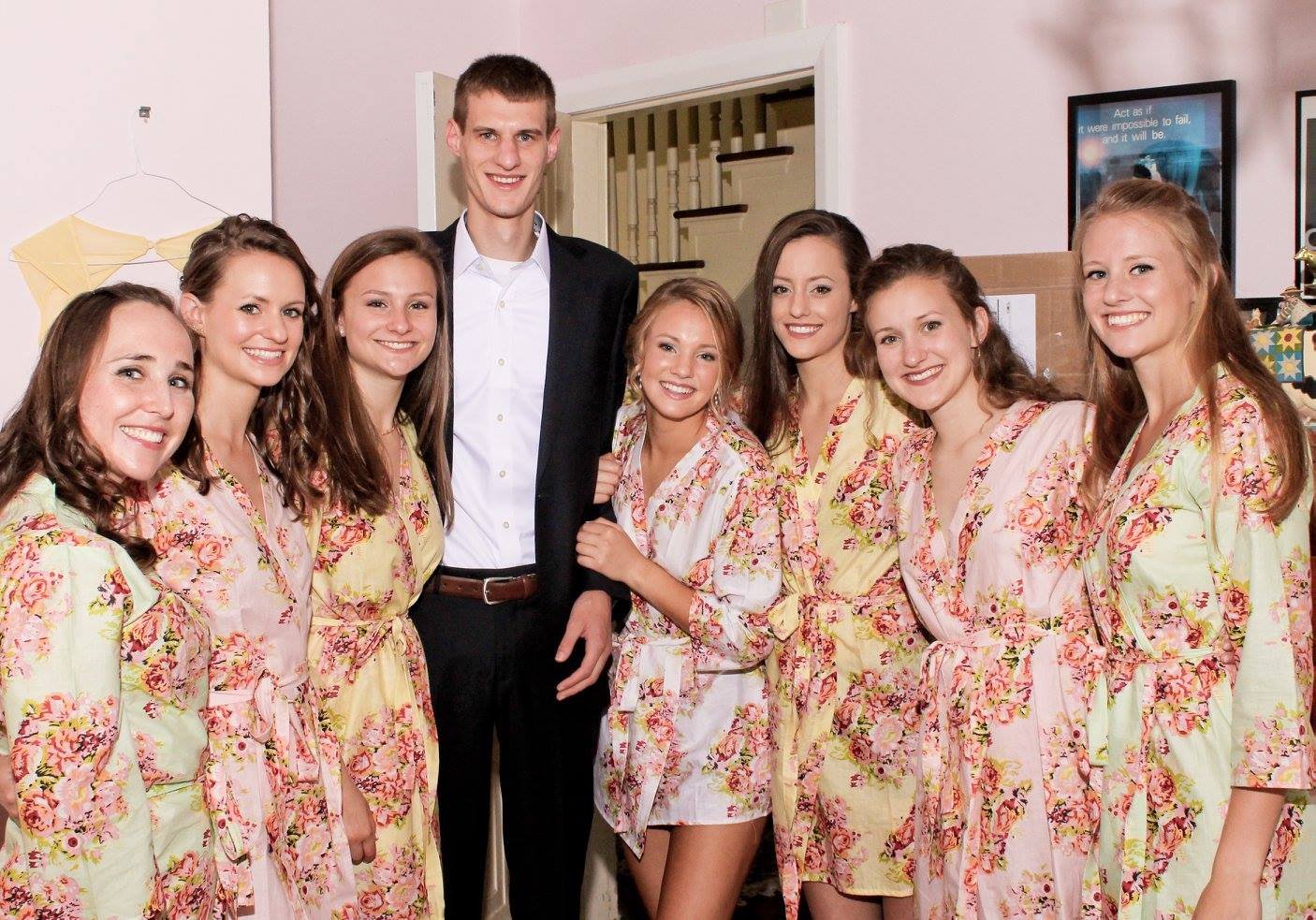 This image has an empty alt attribute; its file name is 7kids6111723298061571771.jpg